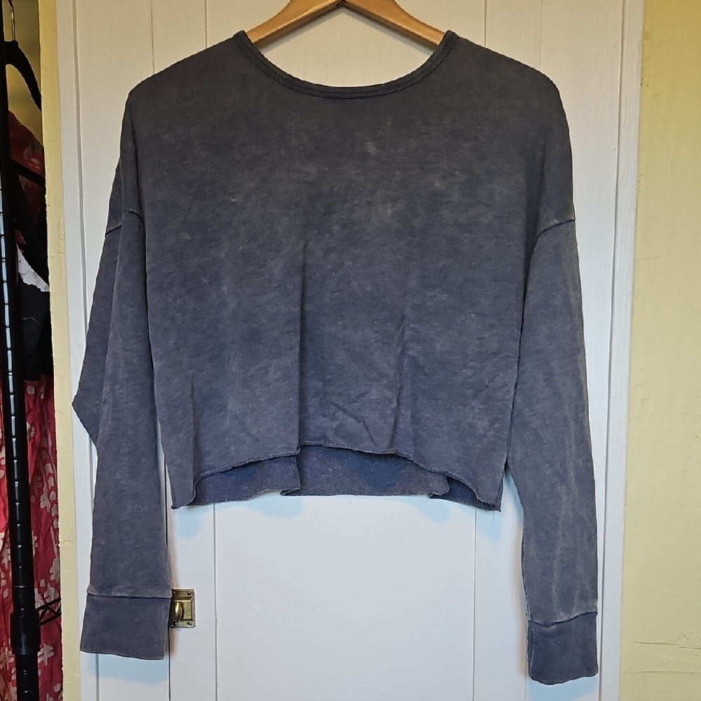 Colsie Casual Gray Crop Top Women's Top size M